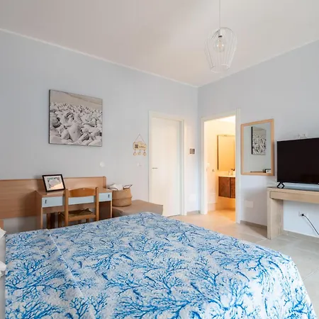 Riva 4* Vieste